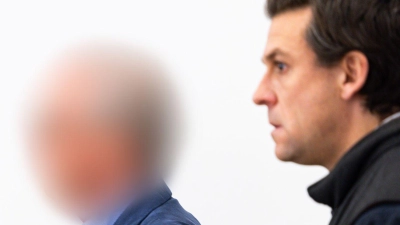 Der ehemalige Bundestagsabgeordneten Hartmut Ebbing wurde zu einer Gefängnisstrafe verurteilt. (Archivbild) (Foto: Michael Matthey/dpa)