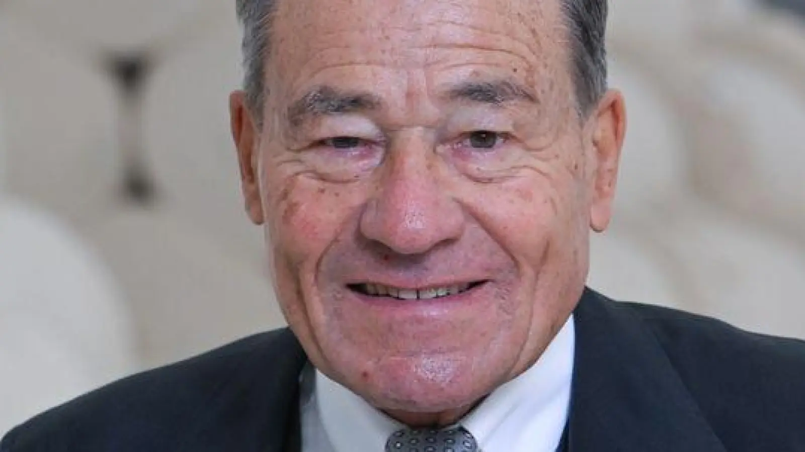 Durch regelmäßige öffentliche Auftritte ist Wolfgang Grupp senior einer der bekanntesten Kaufleute Deutschlands. (Archivbild) (Foto: Bernd Weißbrod/dpa)