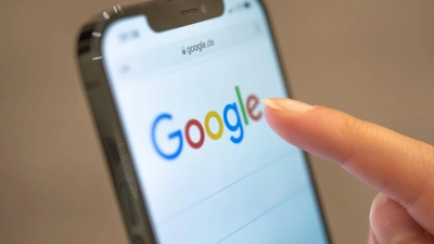 Die Vorgaben für den US-Konzern Google basieren auf dem europäischen Gesetz über digitale Märkte (Digital Markets Act - DMA). (Symbolbild) (Foto: Mohssen Assanimoghaddam/dpa)