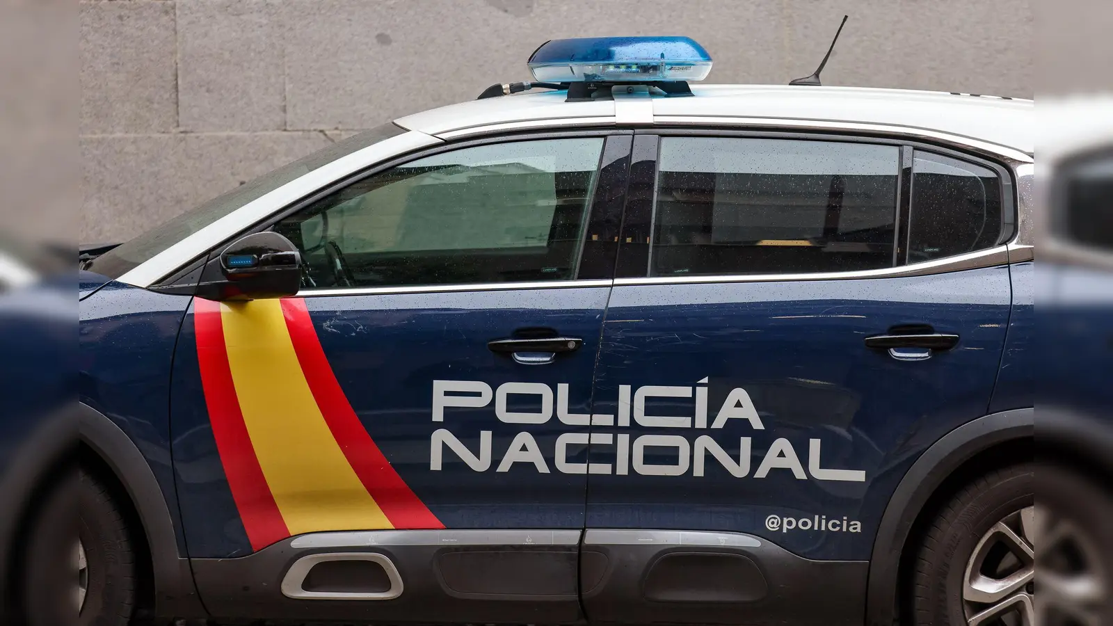 Spanische Fahnder haben nach eigenen Angaben den „meistgesuchten“ Drogenboss Deutschlands in Málaga festgenommen. (Symbolfoto)  (Foto: Jan Woitas/dpa)