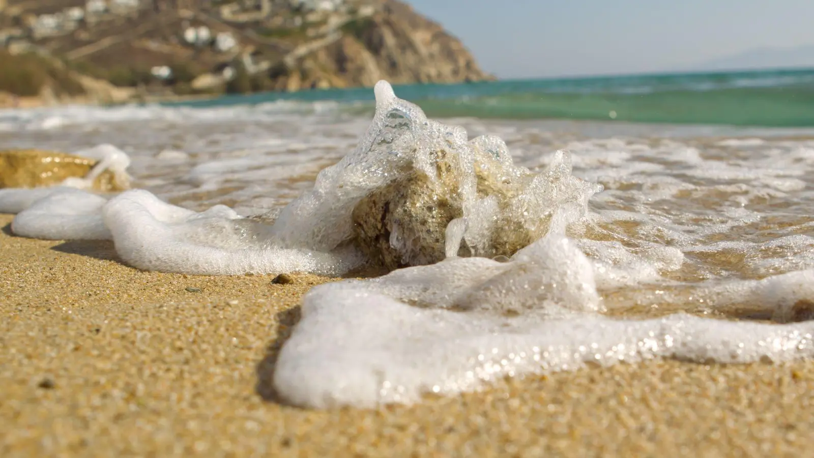 Baden in Meer und Seen ist mit Ausnahmen weitgehend sicher    (Foto: picture alliance / dpa)