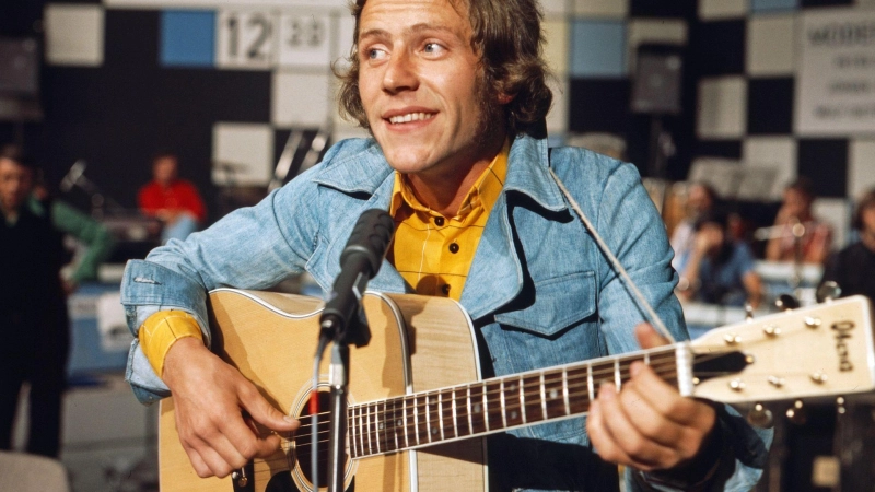 Von 1977 bis 1987 war Thilos selbst gesungene und auf der Gitarre begleitete Version des „Benjamin Blümchen“-Titellieds zu hören. (Archivbild) (Foto: kpa/United Archives/dpa)