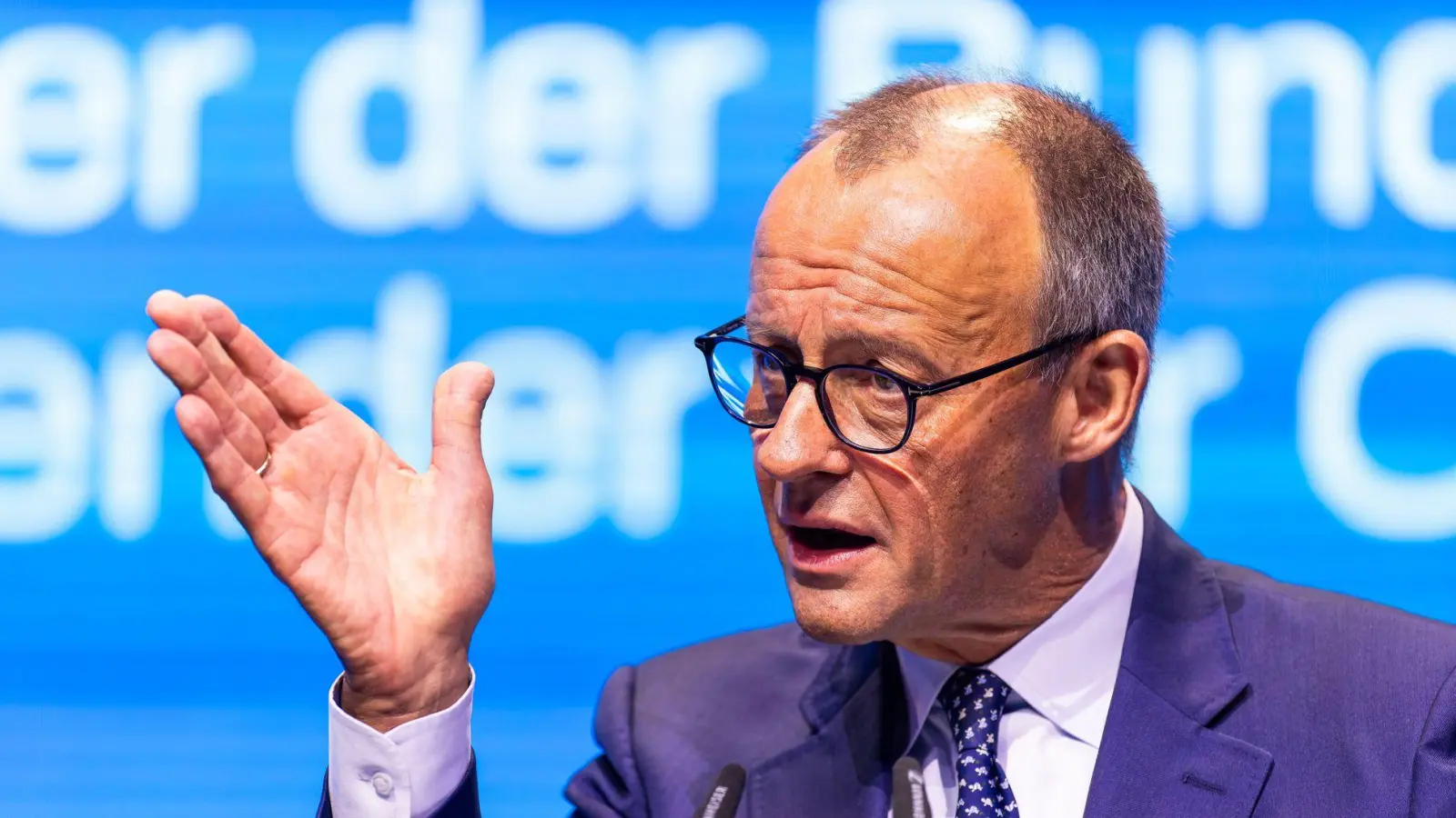 Redete dem Parteinachwuchs nicht gerade nach dem Mund: Bundeskanzler Friedrich Merz (CDU). (Foto: Philipp von Ditfurth/dpa)