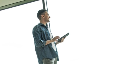 Mit wenigen Klicks zum optimalen Förder- und Weiterbildungsprogramm: Das soll das neue Onlineportal „mein NOW“ der Bundesagentur für Arbeit ermöglichen. (Foto: Christin Klose/dpa-tmn)