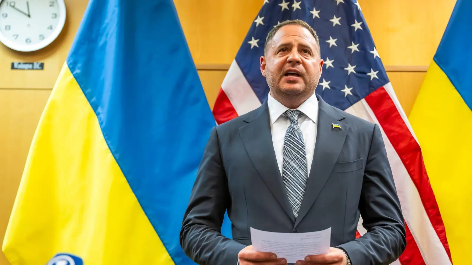 Das Büro von Selenskyjs Bürochef Andrij Jermak ist durchsucht worden. (Archivbild) (Foto: Martial Trezzini/KEYSTONE/dpa)