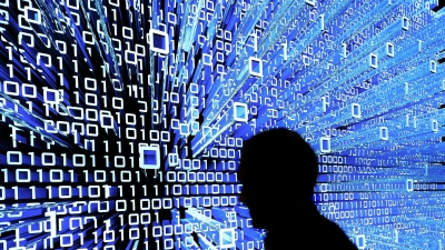 Die Menschen in Deutschland nutzen immer häufiger Anwendungen Künstlicher Intelligenz. (Foto: Peter Steffen/dpa)