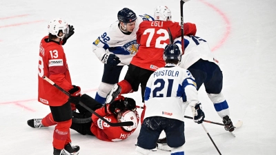 Finnland und die Schweiz lieferten sich ein packendes WM-Finale. (Foto: Roni Rekomaa/Lehtikuva/dpa)