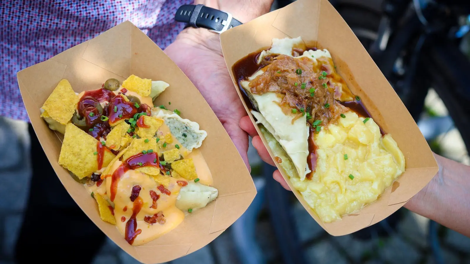 Die Anbieter wollen zeigen, wie vielfältig Maultaschen sind.  (Foto: Christoph Schmidt/dpa)