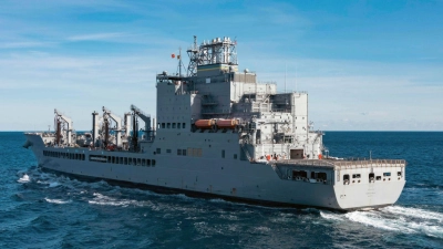 Medien zufolge sollen weitere Schiffe umbenannt werden (Foto: Maxwell Orlosky/U.S. Navy/AP/dpa)