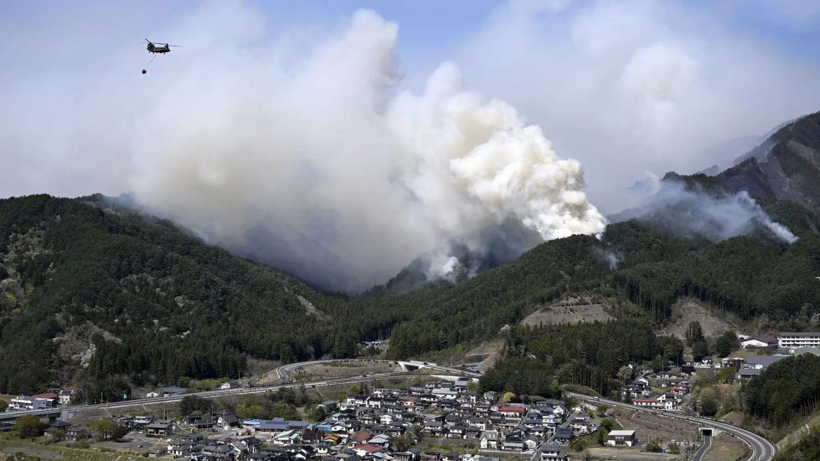 Rund ein Drittel der Bevölkerung von Ōtsuchi wurde zum Verlassen ihrer Häuser aufgefordert. (Foto: -/kyodo/dpa)