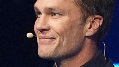 Tom Brady zieht das deutsche Los. (Foto: Jacquelyn Martin/AP/dpa)