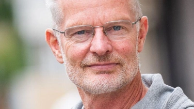 Jörg Sievers will in der Stadt Springe in der Region Hannover Bürgermeister werden. (Foto: Julian Stratenschulte/dpa)