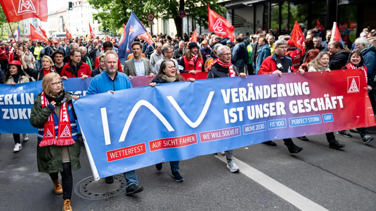 Beim Automobilzulieferer IAV ist die Schließung des Berliner Standorts abgewendet. (Archivbild) (Foto: Fabian Sommer/dpa)