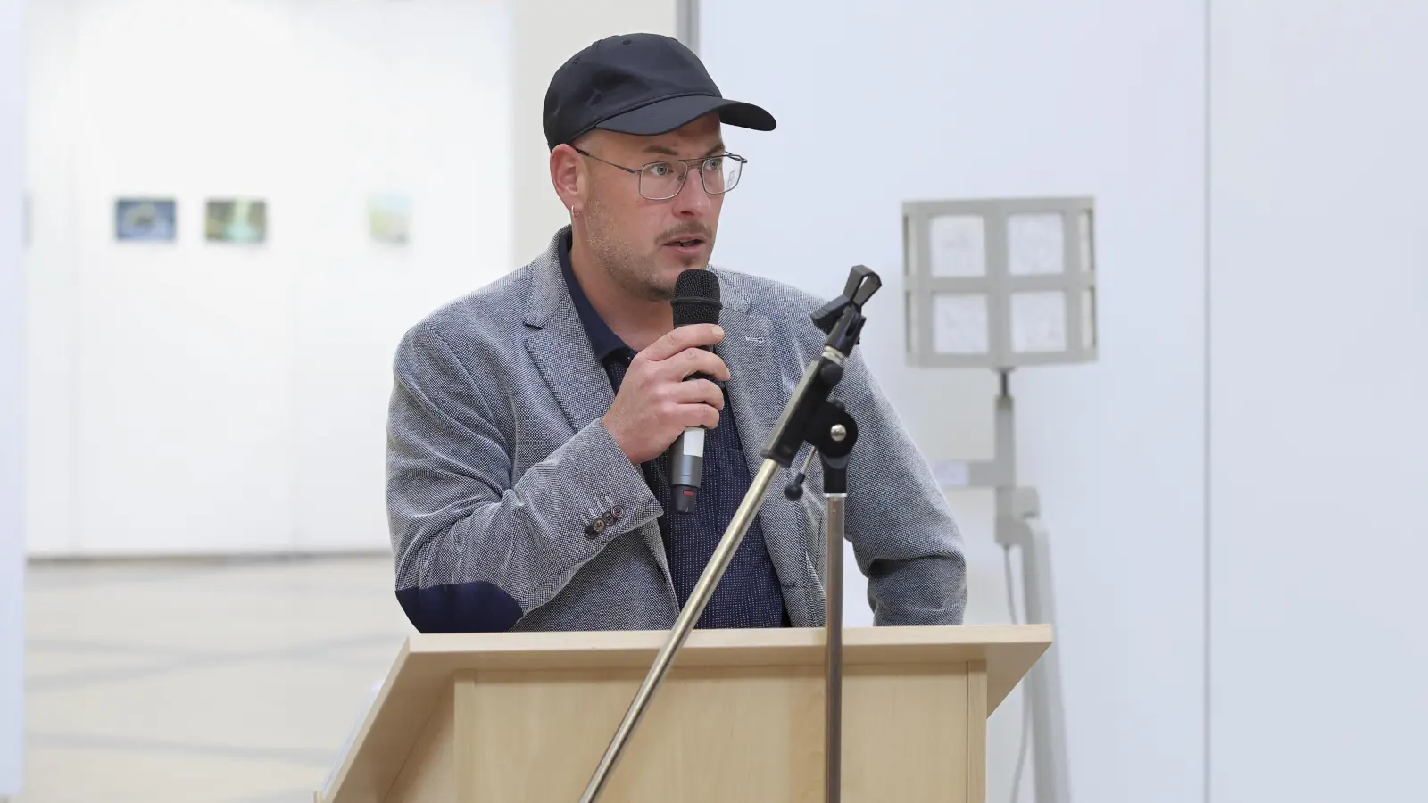 Organisiert die zweiten Ornbauer Kunsttage: der Künstler Johannes Vetter. (Archivfoto: Thomas Wirth)