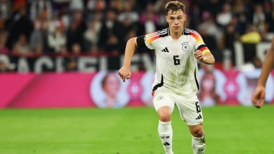 Das 100. Länderspiel ist für Kapitän Joshua Kimmich ein Heimspiel in München. (Foto: Christian Charisius/dpa)