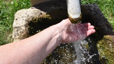 Wasser wird zunehmend zum kostbaren Gut, auch in der Region.  (Symbolbild: Silvia Schäfer)