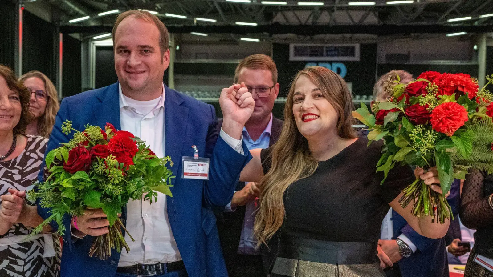 Ronja Endres und Sebastian Roloff führen fortan die Bayern-SPD. (Foto: Armin Weigel/dpa)