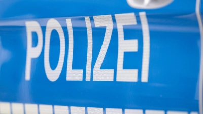Gegen die Unbekannte wird wegen fahrlässiger Körperverletzung ermittelt. (Symbolbild) (Foto: Boris Roessler/dpa)