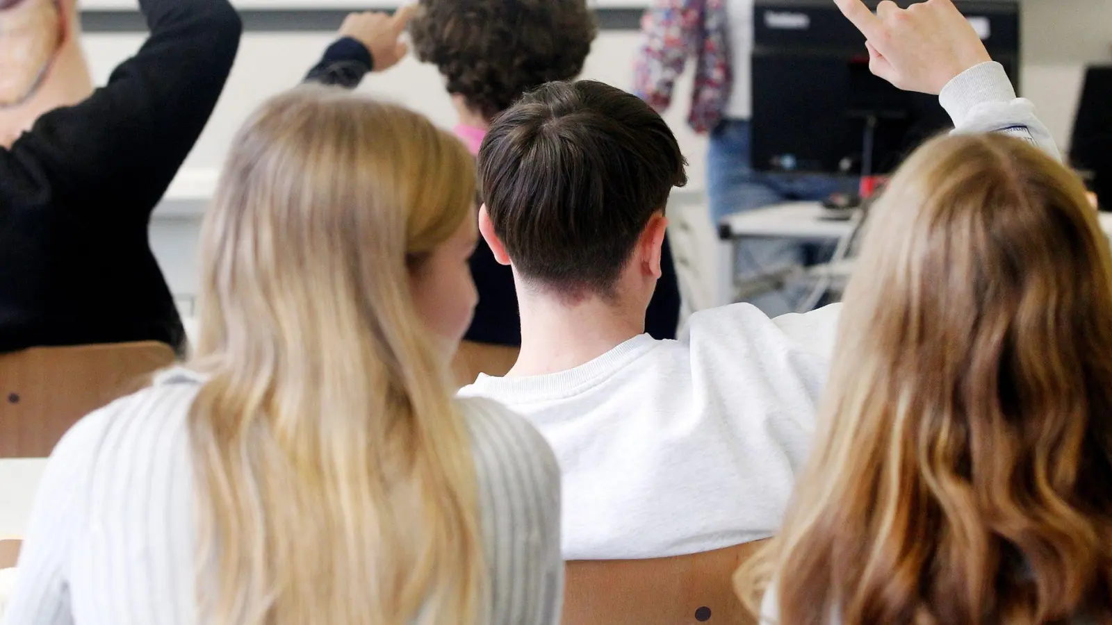 Viele junge Menschen empfinden mangelnde Autonomie in der Schule und zu Hause als Grund für ihre schlechte Vorbereitung auf die Arbeitswelt. (Foto: Roland Weihrauch/dpa/dpa-tmn)