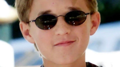 Haley Joel Osment im September 2001 in Venedig, wo er an der Pressevorführung des Films „A.I. - Künstliche Intelligenz“ von Steven Spielberg teilnahm. (Archivbild) (Foto: Claudio Onorati/epa/dpa)
