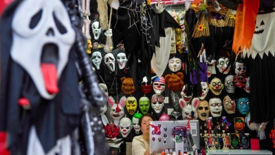 Horrorfilme - zu Halloween wird wieder so richtig gegruselt. (Foto: Ng Han Guan/AP/dpa)