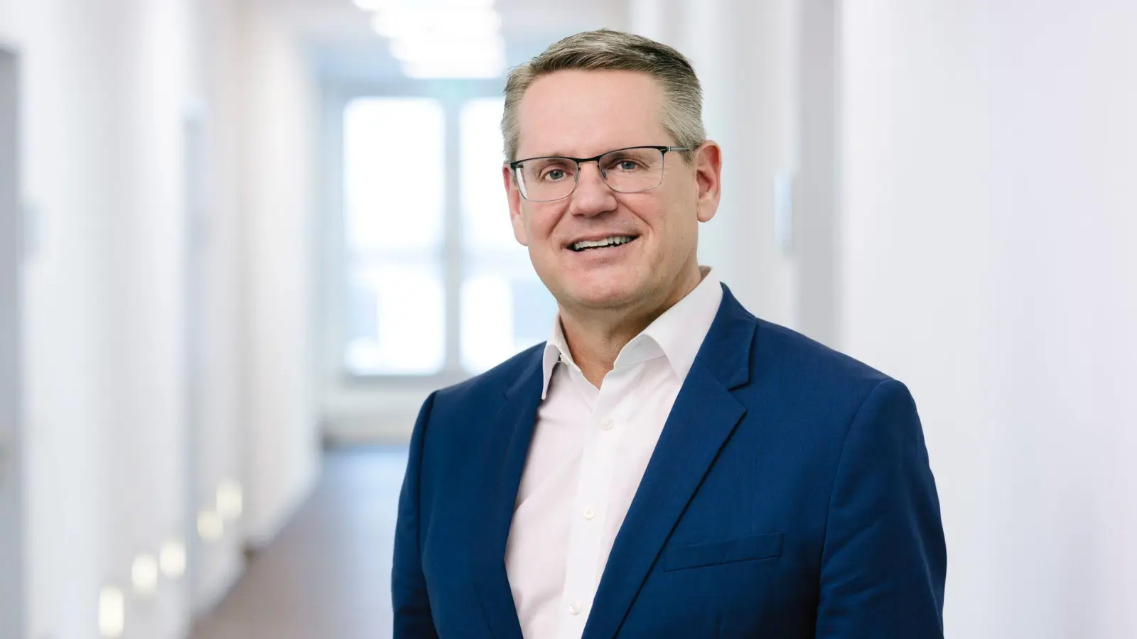 Unter Vorstandschef Peter Goldschmidt ist Stada mit einer Serie von Übernahmen gewachsen (Archivbild) (Foto: -/Stada Arzneimittel AG/dpa)