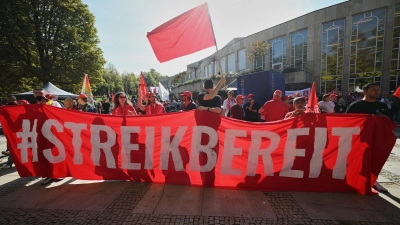 Metaller wollen fünf Prozent mehr Geld (Foto aktuell).  (Foto: Marijan Murat/dpa)