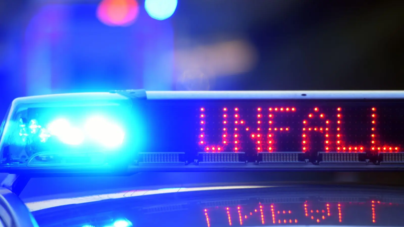 Der 64-Jährige wurde bei dem Unfall leicht verletzt. (Symbolbild) (Foto: Stefan Puchner/dpa)