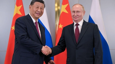 Wiedersehen in Kasachstan: Chinas Partei und Staatschef Xi Jinping und Kremlchef Wladimir Putin wollen nach ihrem Treffen im Mai in Pekin nun in Astana das Profil der Shanghaier Organisation für Zusammenarbeit schärfen. (Foto: Sergey Guneyev/Pool Sputnik Kremlin/AP/dpa)