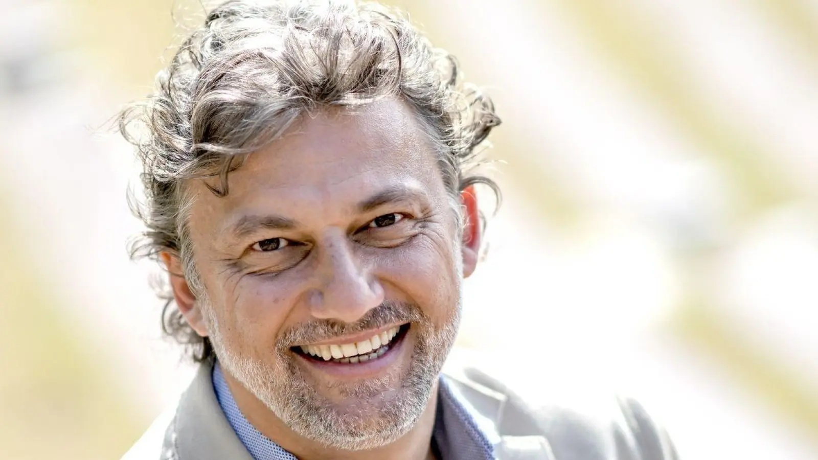 Jonas Kaufmann, Opernsänger, bei einem Photocall in der Waldbühne. (Foto: Britta Pedersen/dpa)