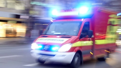 Neben dem Rettungsdienst rückte auch die Polizei aus. (Symbolbild) (Foto: Katharina Redanz/dpa)