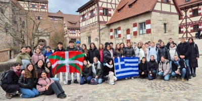 In der Austauschwoche besuchten die Schülerinnen und Schüler zusammen mit den Lehrkräften auch die Kaiserburg in Nürnberg. (Foto: privat)