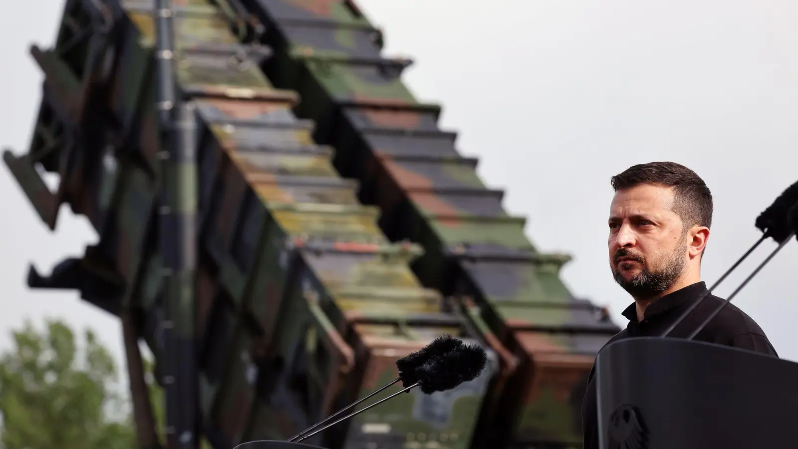 Die Ukraine ist für den Schutz vor ballistischen Raketen auf Patriot-Flugabwehrsysteme angewiesen. (Archivbild) (Foto: Jens Büttner/dpa)