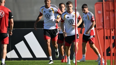 Die DFB-Spieler bereiten sich auf das Nations-League-Spiel gegen Serbien vor.  (Foto: Federico Gambarini/dpa)