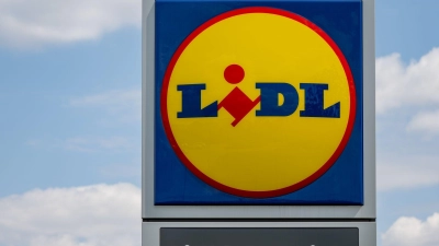 Unter seiner Eigenmarke Parkside verkauft der Discounter Lidl unter anderem auch Werkzeug. (Symbolbild) (Foto: Hendrik Schmidt/dpa)