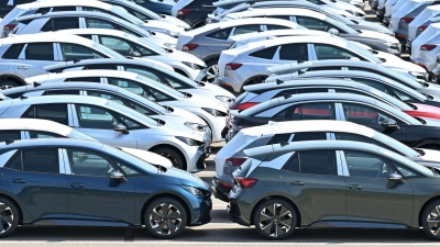 Das deutliche Plus bei Elektroautos kommt für Experten nicht ganz überraschend. (Archivbild) (Foto: Hendrik Schmidt/dpa)