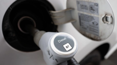 Benzin und Diesel sind deutlich teurer geworden. (Archivbild) (Foto: Sebastian Kahnert/dpa)