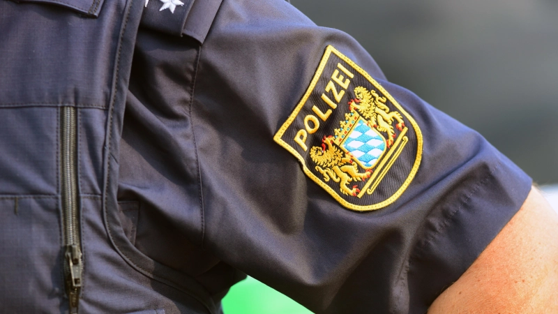 Die Anweisungen der Polizei missachteten zwei Männer in Neustadt/Aisch. Sie wurden gegen die Beamten gewalttätig.  (Symbolbild: Jim Albright.)