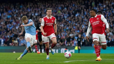 Kevin De Bruyne traf beim ManCit-Sieg gegen Arsenal gleich zweimal. (Foto: Martin Rickett/PA Wire/dpa)