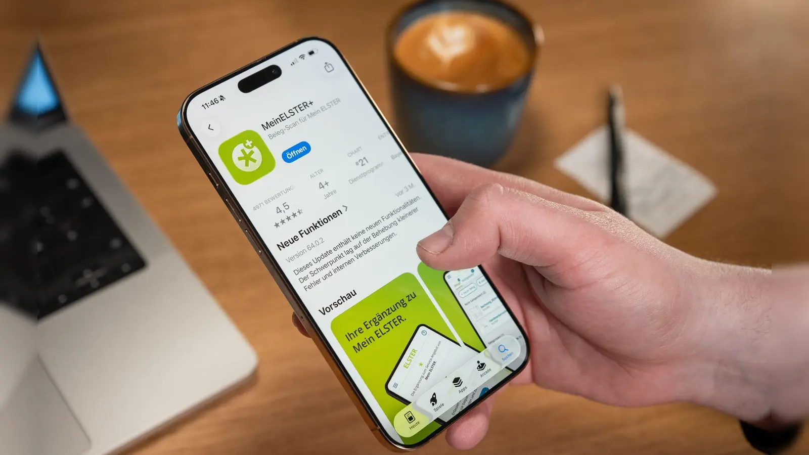 Steuererklärung mit nur einem Klick? Ab Juli wird das mit der „MeinElster+“-App für manche Menschen möglich sein. (Foto: Nico Tapia/dpa-tmn)
