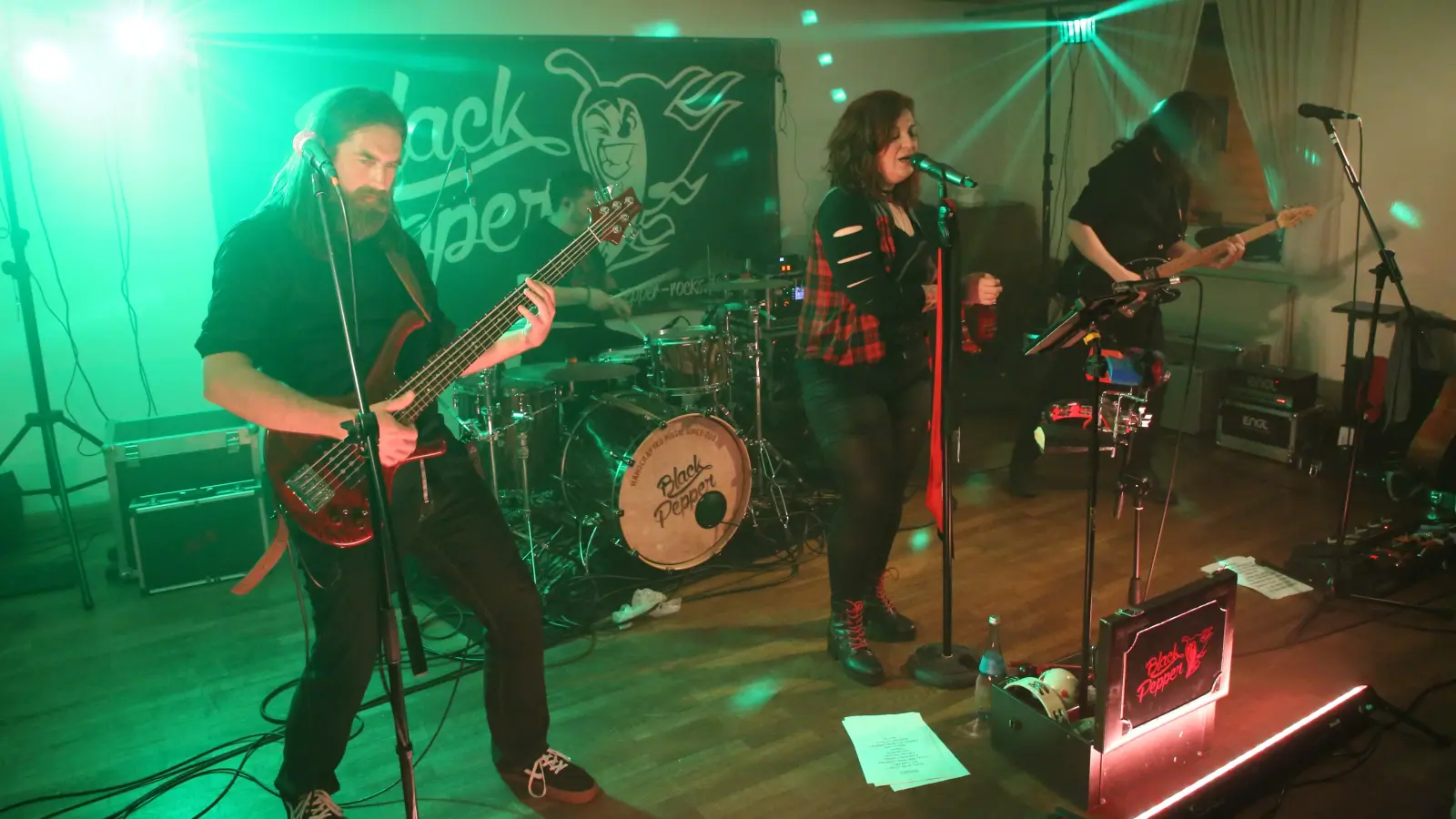 Waren schon im Vorjahr mit dabei: Zur „Black-Pepper-Würze” gehört vor allem authentische Rockmusik. (Archivbild: Alexander Biernoth)