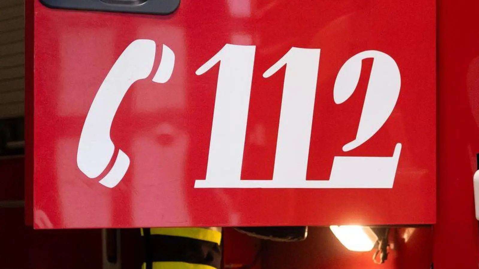 Laut Polizei war ein Großaufgebot an Feuerwehrleuten vor Ort. (Symbolbild) (Foto: Niklas Treppner/dpa)