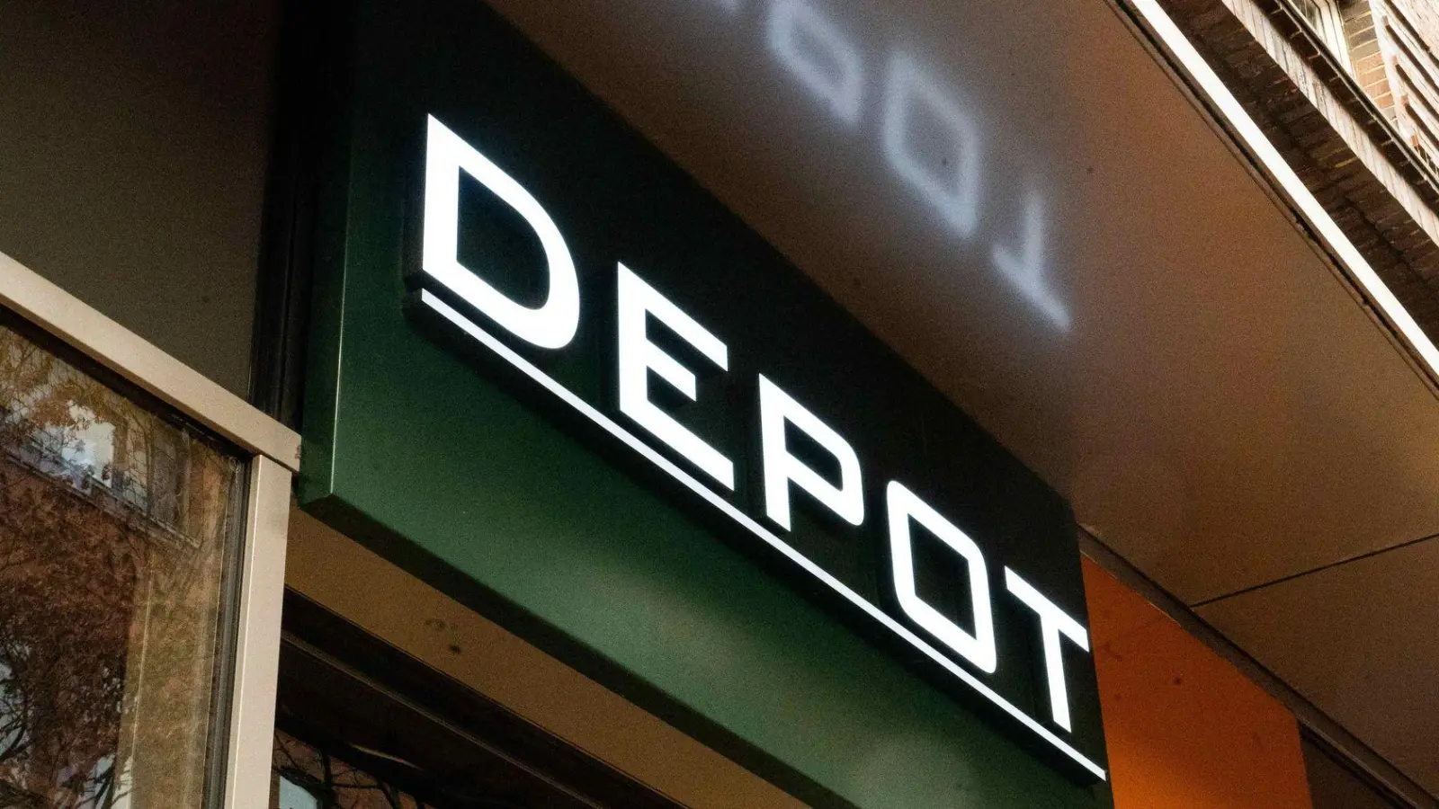 Depot betrieb vor einigen Jahren noch rund 400 Geschäfte. (Foto: Alicia Windzio/dpa)