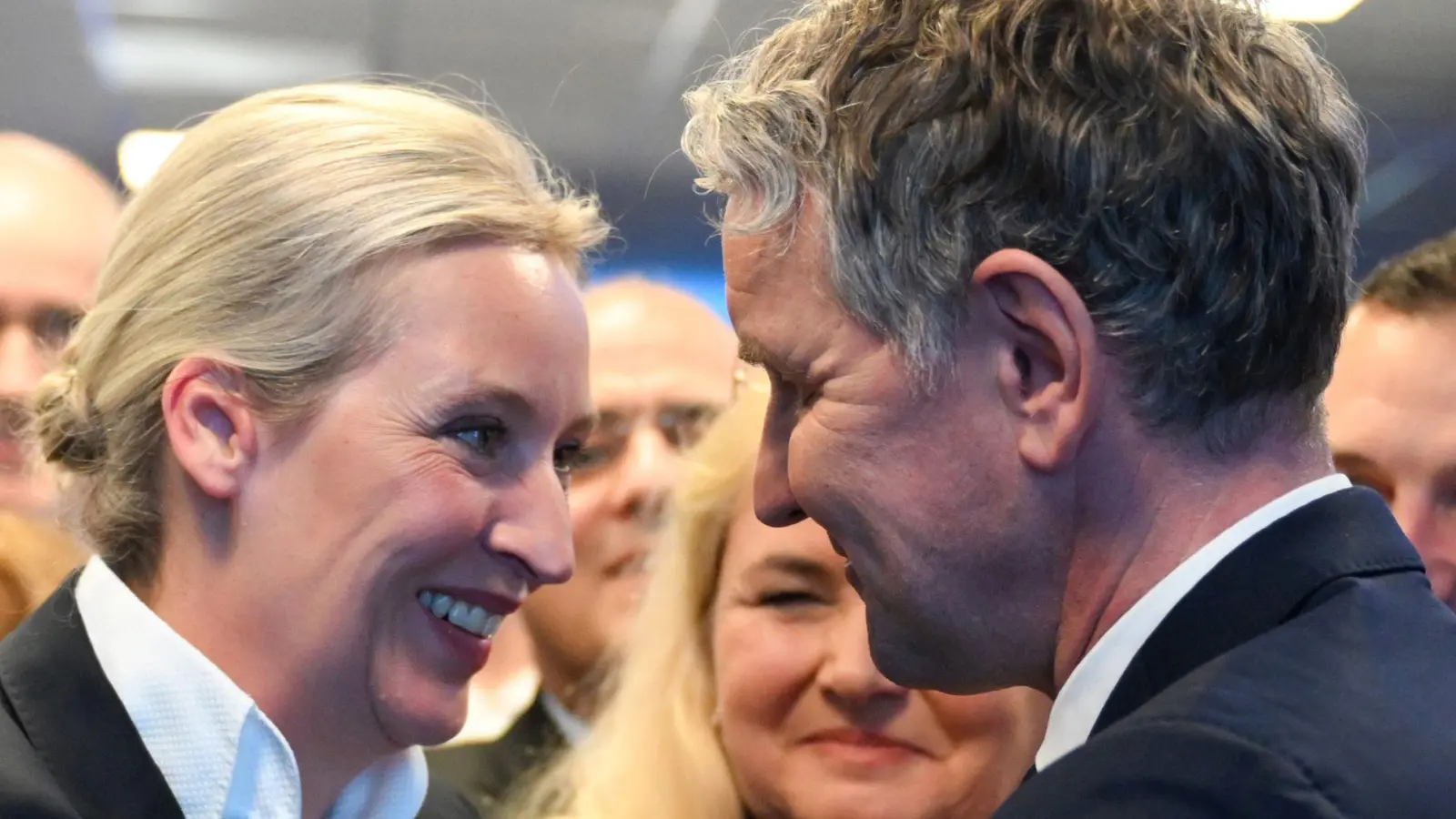 Von den einstigen Flügelkämpfen in der AfD ist heute nicht mehr viel zu spüren. Etliche frühere Führungspersönlichkeiten haben die Partei seither verlassen. (Archivfoto) (Foto: Sören Stache/dpa-Pool/dpa)