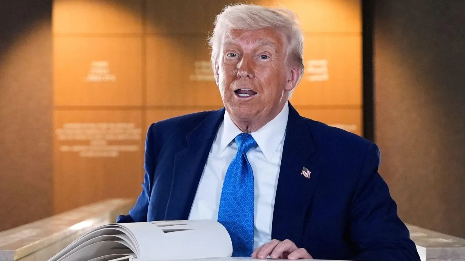 US-Präsident Trump drängt den Iran zu schnellem Handeln in den Atomgesprächen mit seiner Regierung. (Foto: Alex Brandon/AP/dpa)