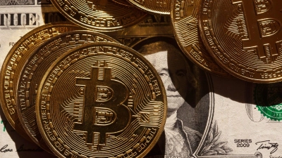 Älteste Kryptowährung: das Digitalgeld Bitcoin. (Foto: Fernando Gutierrez-Juarez/dpa)