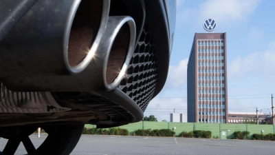 Schlappe für Volkswagen: Der EuGH hält eine Argumention des Konzerns vor einem deutschen Gericht für nicht zulässig. (Archivbild) (Foto: Julian Stratenschulte/dpa)