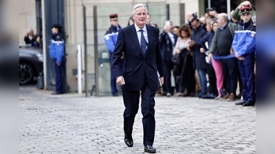 Frankreichs neuer Premier Barnier muss verschiedene politische Gruppierungen in seiner Regierung vereinen. (Archivbild) (Foto: Stephane de Sakutin/Pool AFP/AP/dpa)