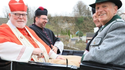 Als Ehrengast war dieses Jahr Kardinal Reinhard Marx dabei.   (Foto: Axel Effner/dpa)