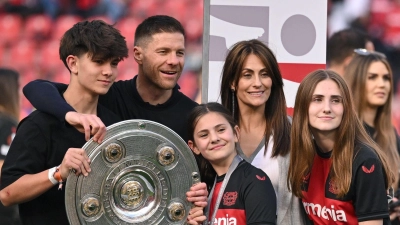 Xabi Alonso und seine Familie haben sich in Leverkusen sehr wohlgefühlt. (Foto: Marius Becker/dpa)
